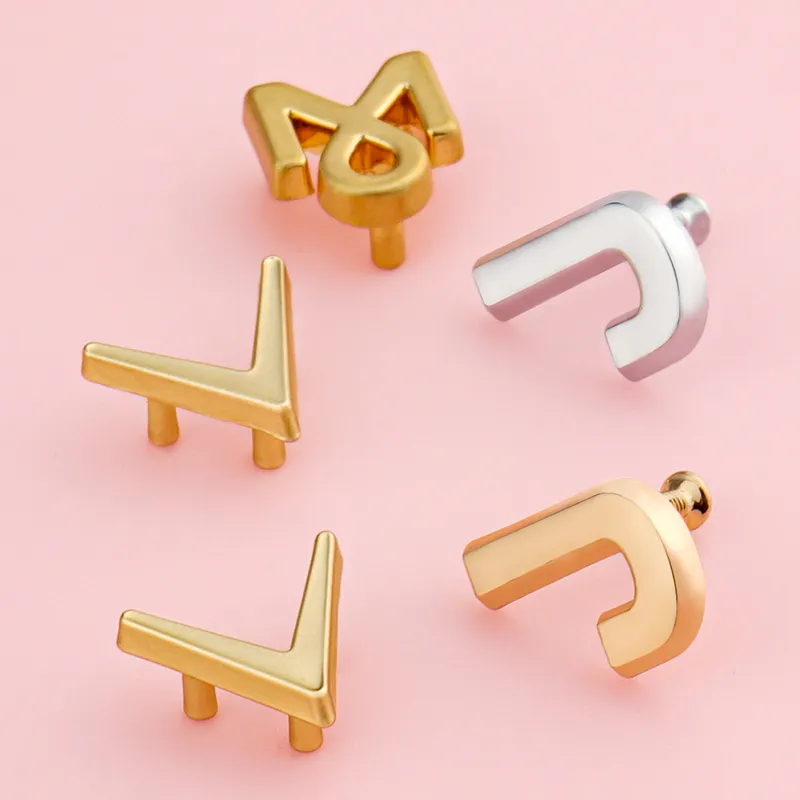 custom metal letters tag for bags clothes