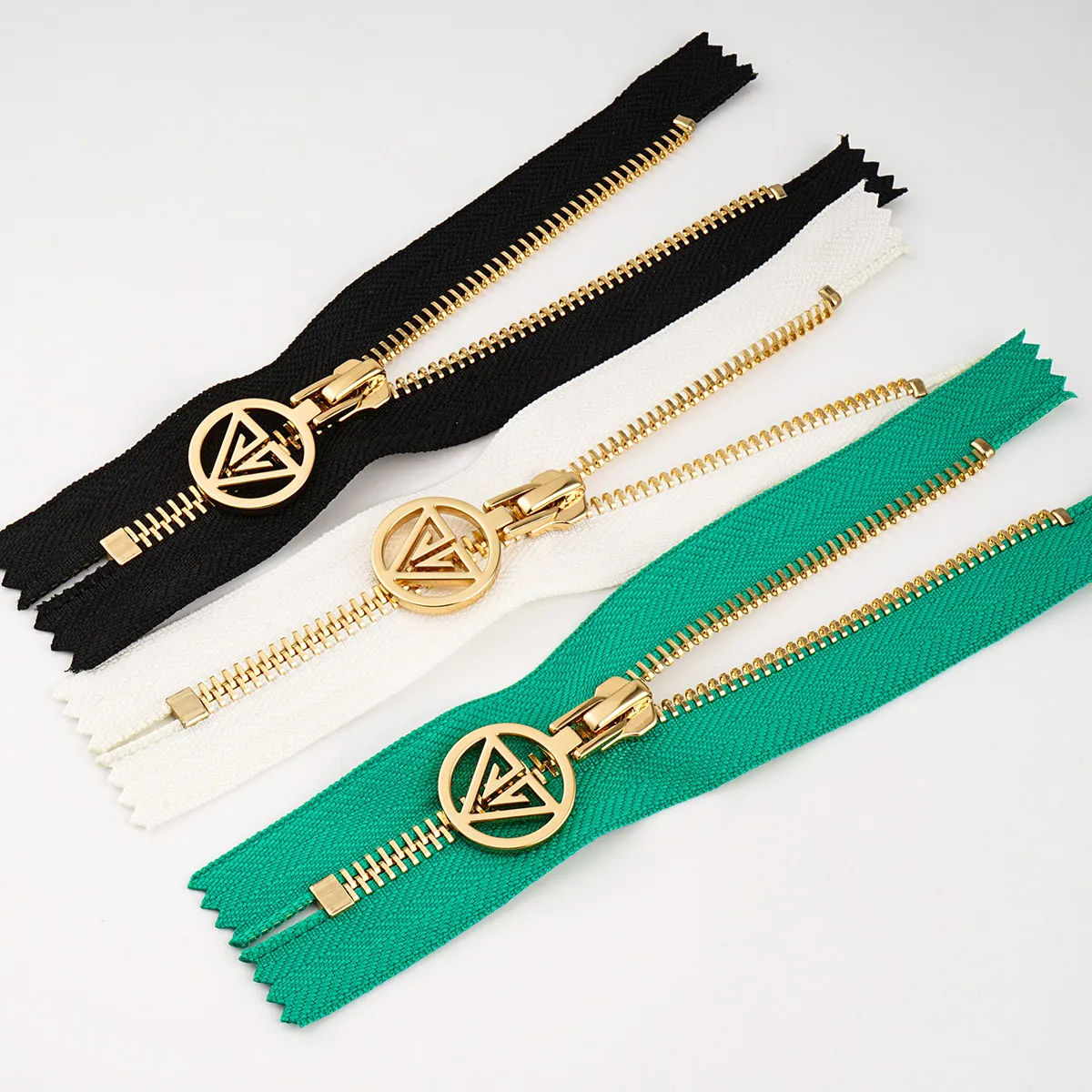 5# gold metal zipper for clothing